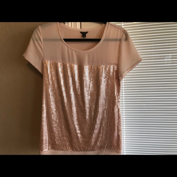 Top - Picture 1 of 2